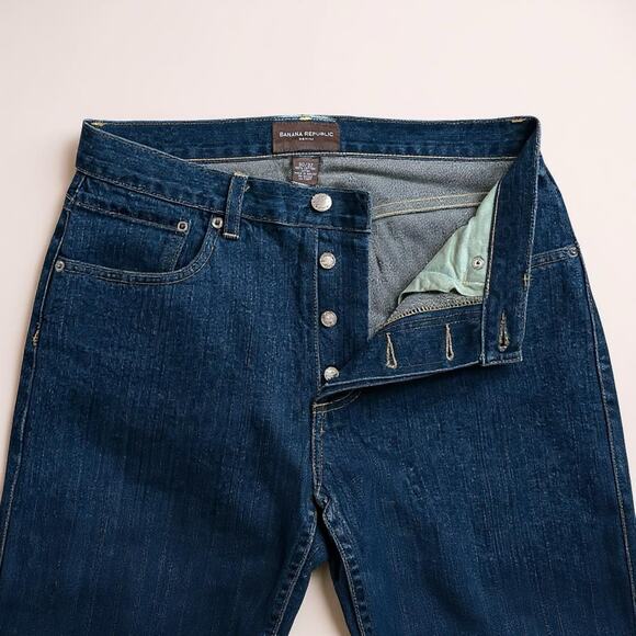 Banana Republic Men’s Button-Fly Straight Leg Jeans - Size 30x32 - Picture 3 of 4